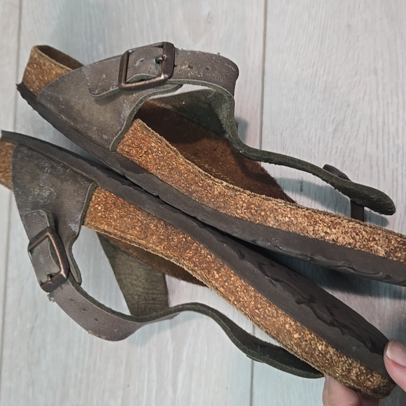 Birkenstock Women Gizeh T Strap Leather Sandals Shoes Sz 40/9 - Picture 11 of 13